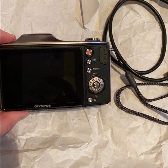 Olympus Camera - Picture 3 of 4